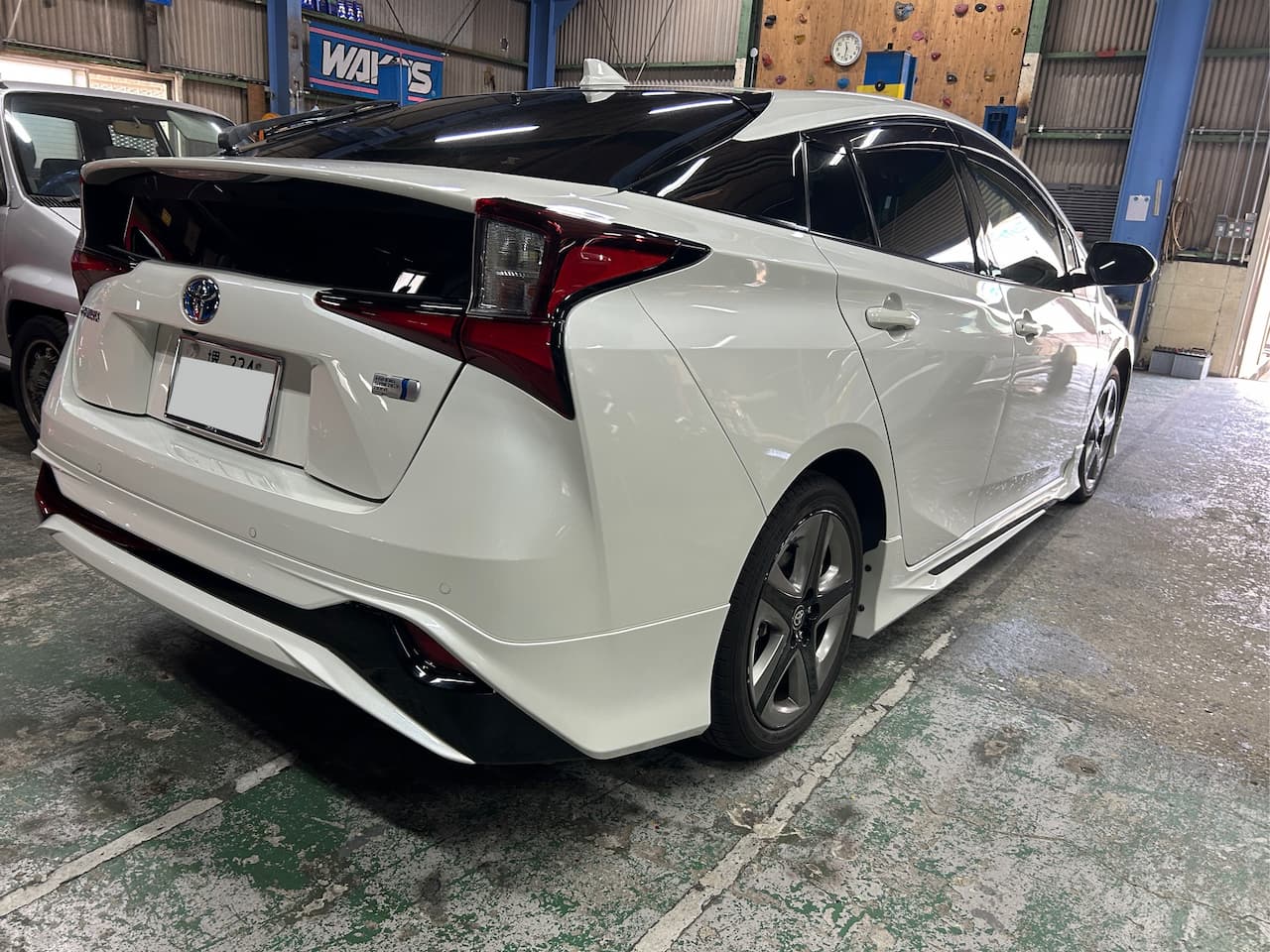 プリウス５０　車検です