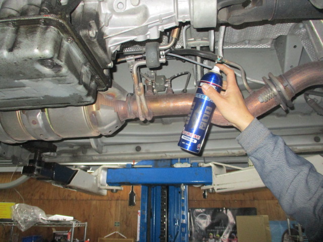 18万km走行のハイエースをリフレッシュ！WAKO’S添加剤によるDPF徹底クリーニング